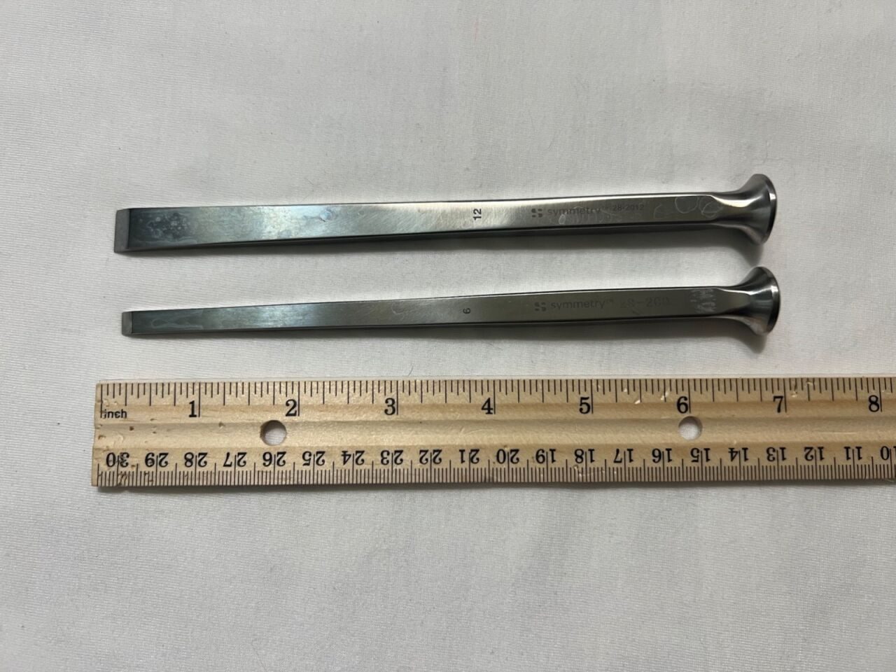 SYMMETRY 28-2006 & 28-2012 Set of 2 U.S. Army Bone Chisels 6mm & 12mm 6-1/4" L — photo 4