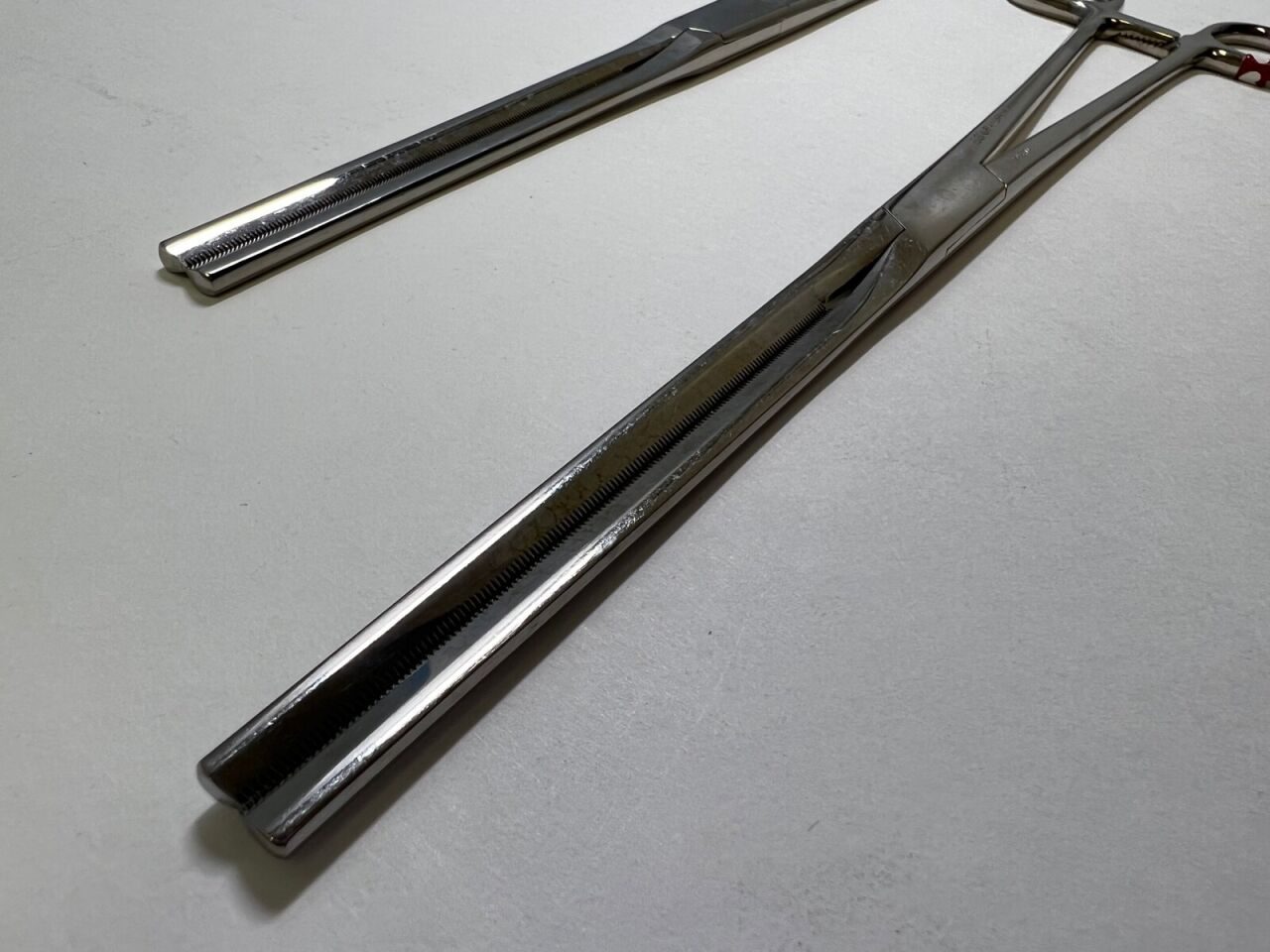 WECK 640174 Glover Coarctation Clamps 11" Pair of Glover Coarctation Clamps Cardiovascular Forceps — photo 3