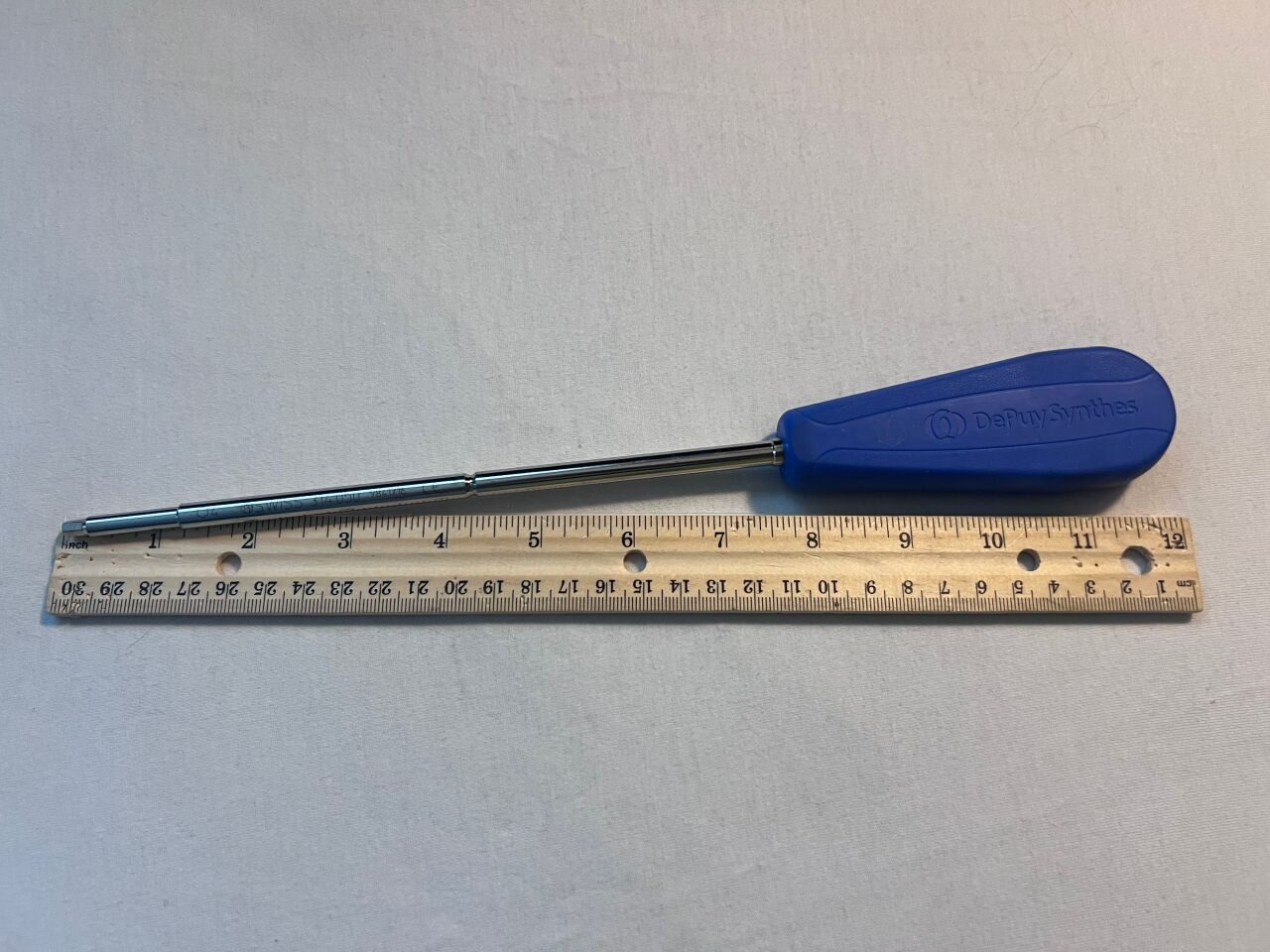 SYNTHES 314.05 Cannulated Hexagonal Driver 4mm — photo 2