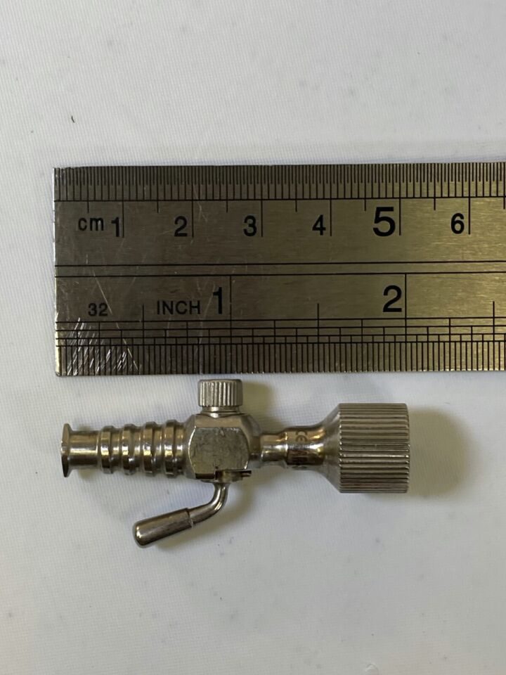 ARTHREX AR-3035L Inflow Cannula Adapter w/ Stopcock for 3mm - 6.5mm Cannula — photo 10