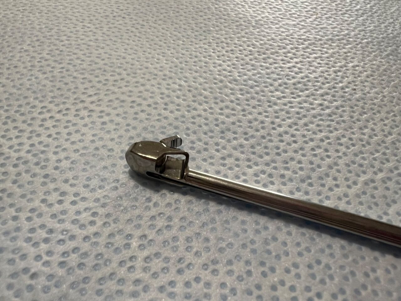 CONMED LINVATEC C6702 Right Retro Arthroscopic Punch 6-1/2" Length — photo 3