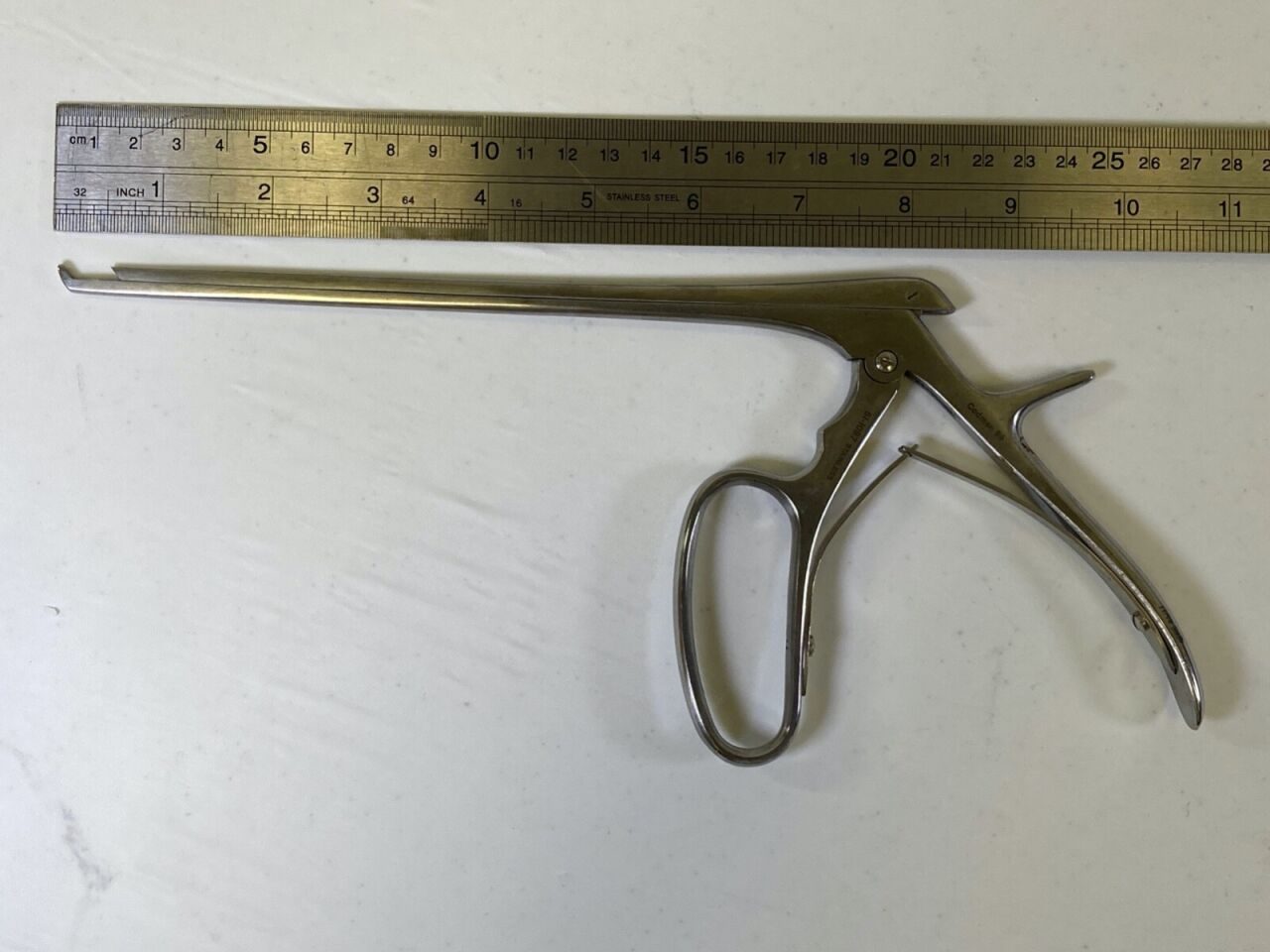 CODMAN 51-1087 Ferris Smith Kerrison Rongeur 3mm x 40deg Up x 8" — photo 9
