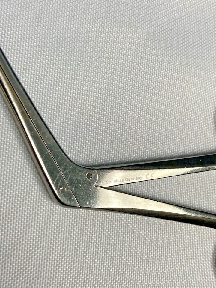 V. MUELLER K-0110 Cushing IVD Rongeur 2mm x 10mm x 6" Straight — photo 4