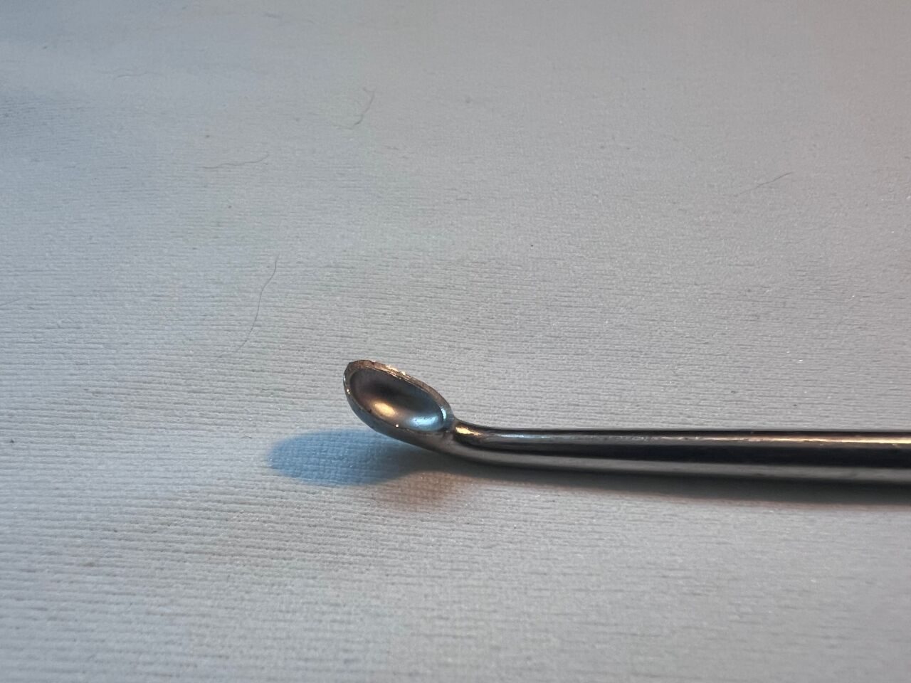 SYNTHES 389.611 Orthopedic Angled Oval Bone Curette 5.5mm X 8mm — photo 2