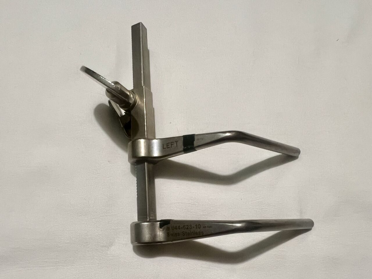 DEPUY 2733-10-100 Spinal Impactor — photo 1