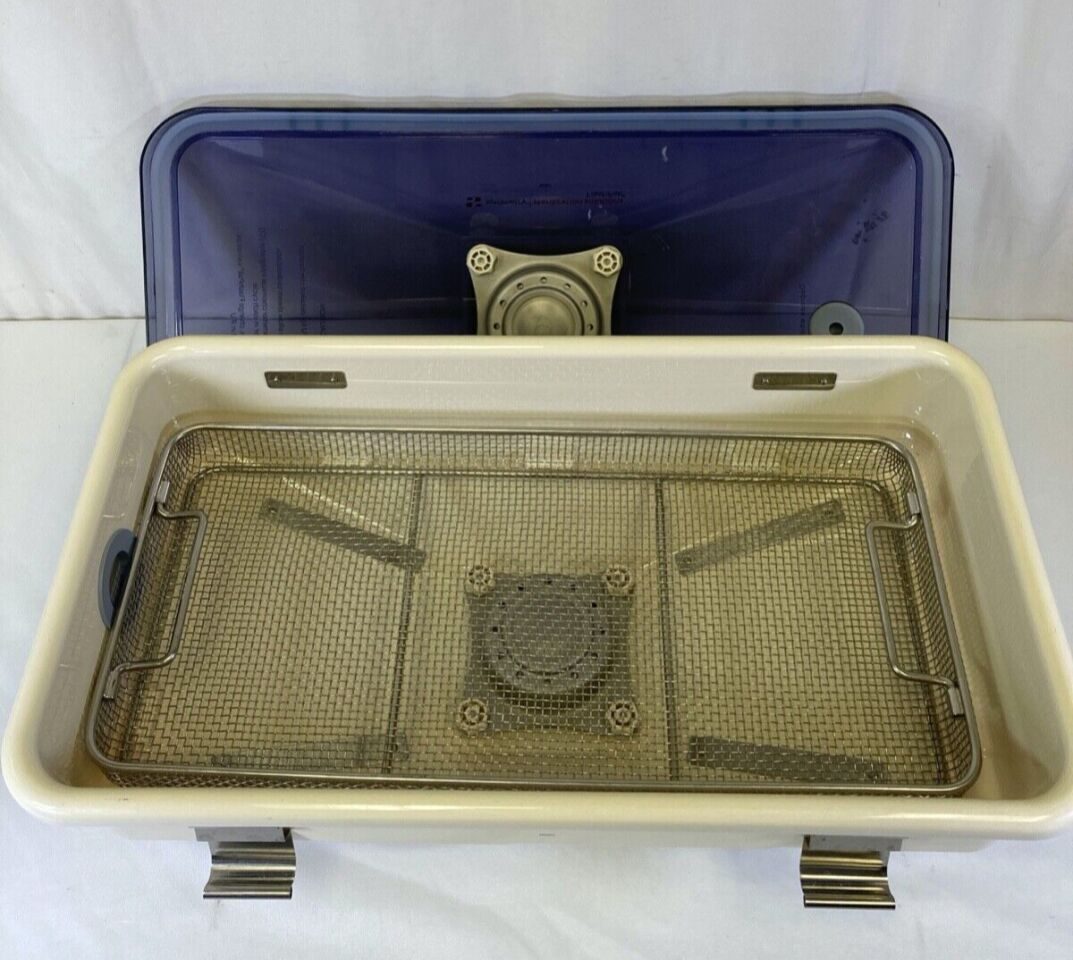 SYMMETRY 9050 FlashPak XL 24.5" x 12.5" x 9" Surgical Cases