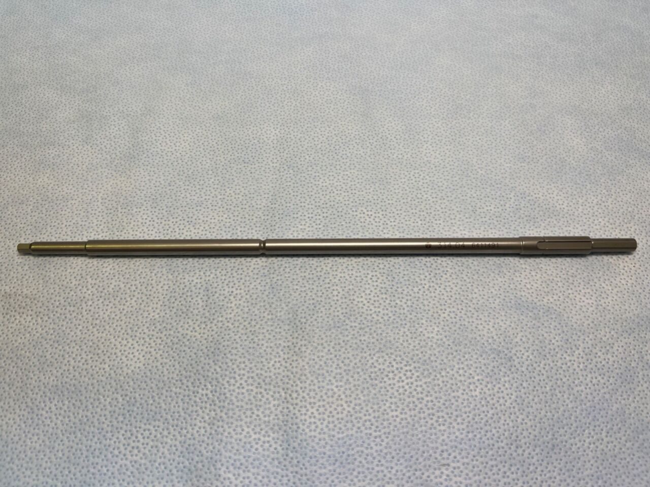 SYNTHES 314.04 Hexagonal Driver Shaft 270mm X 4mm