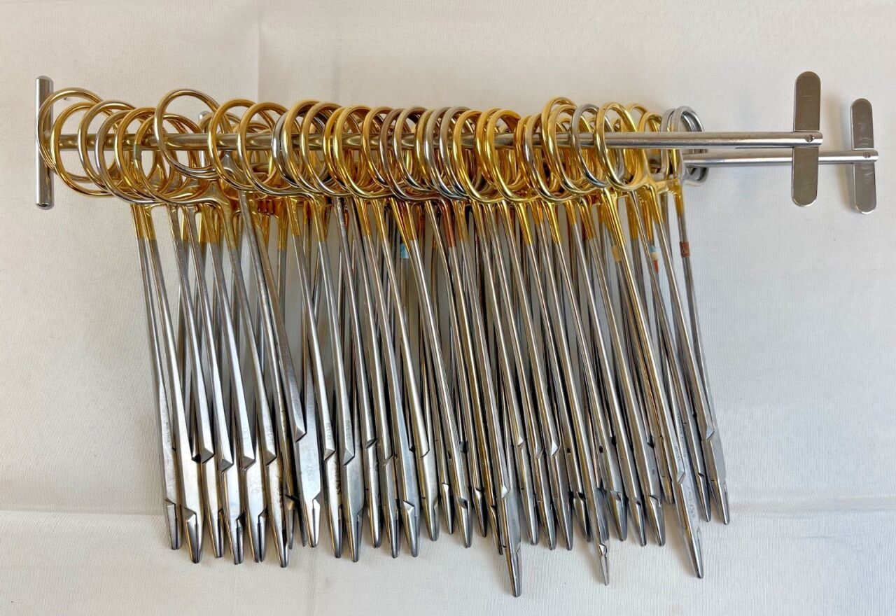 VARIOUS  Set of 31 V. Mueller SSI Ultra Codman T/C Insert 8" Needle Holder w/ Stringer — photo 1