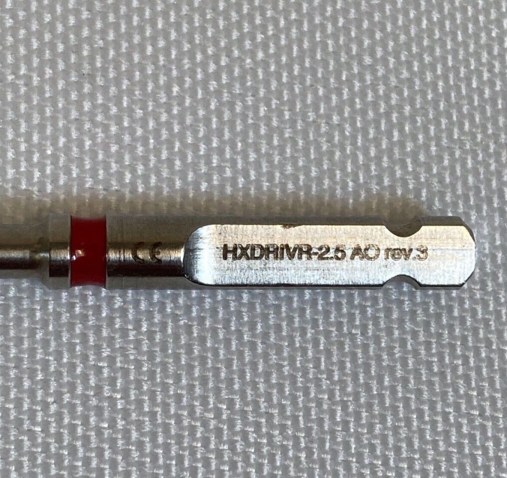 TRIMED HXDRIVR-2.5 AO Hexagonal Driver Blade 2.5mm — photo 2
