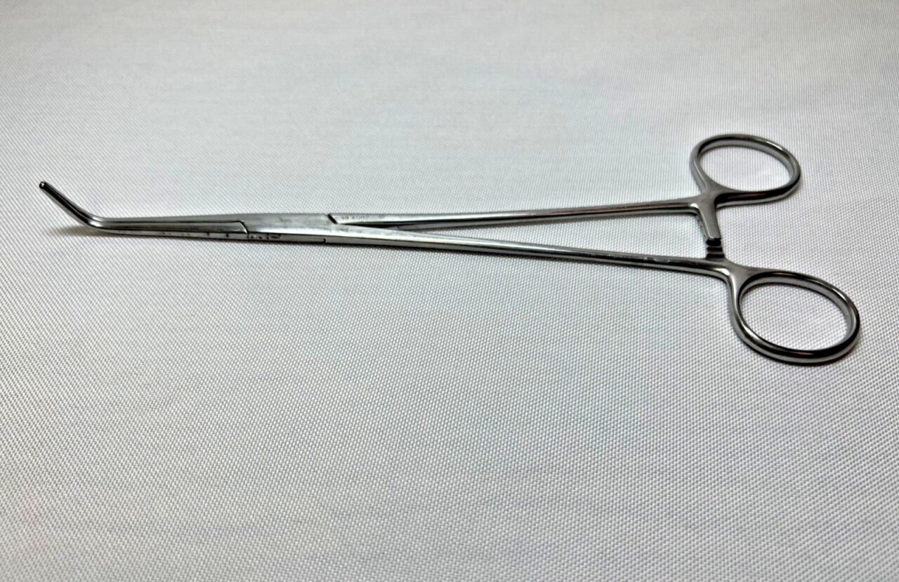CODMAN 30-4502 Lahey Gall Duct Forceps w/ Cross Serrations
