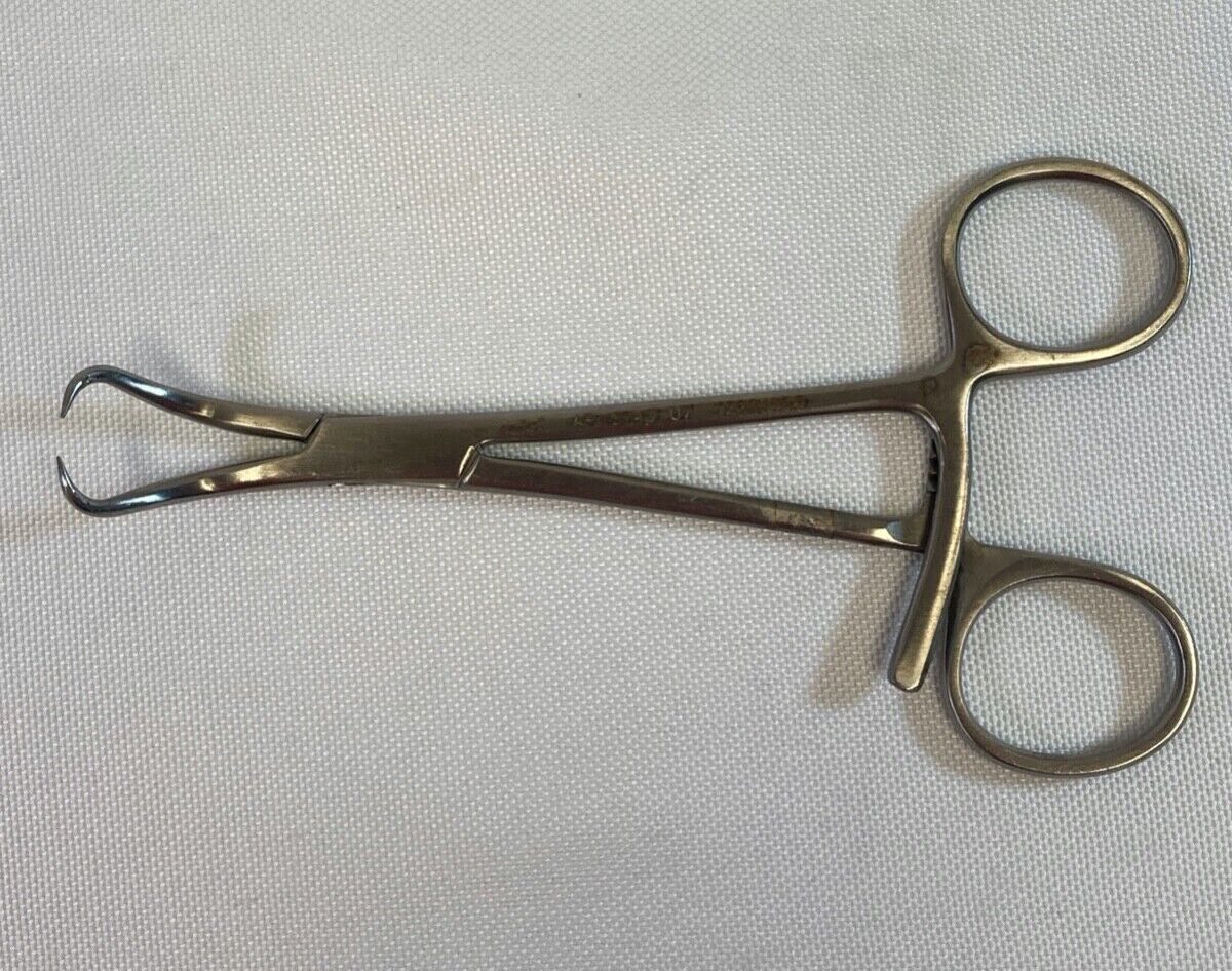 ARTHREX AR-8943-07 Bone Reduction Forceps Curved Pointed 5.25" Orthopedic Trauma