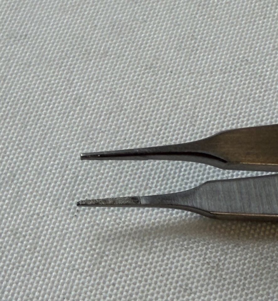 BLACK & BLACK SURGICAL B 55507 ONYX Castroviejo Diamond Dust Forcep 0.5mm x 4" — photo 5