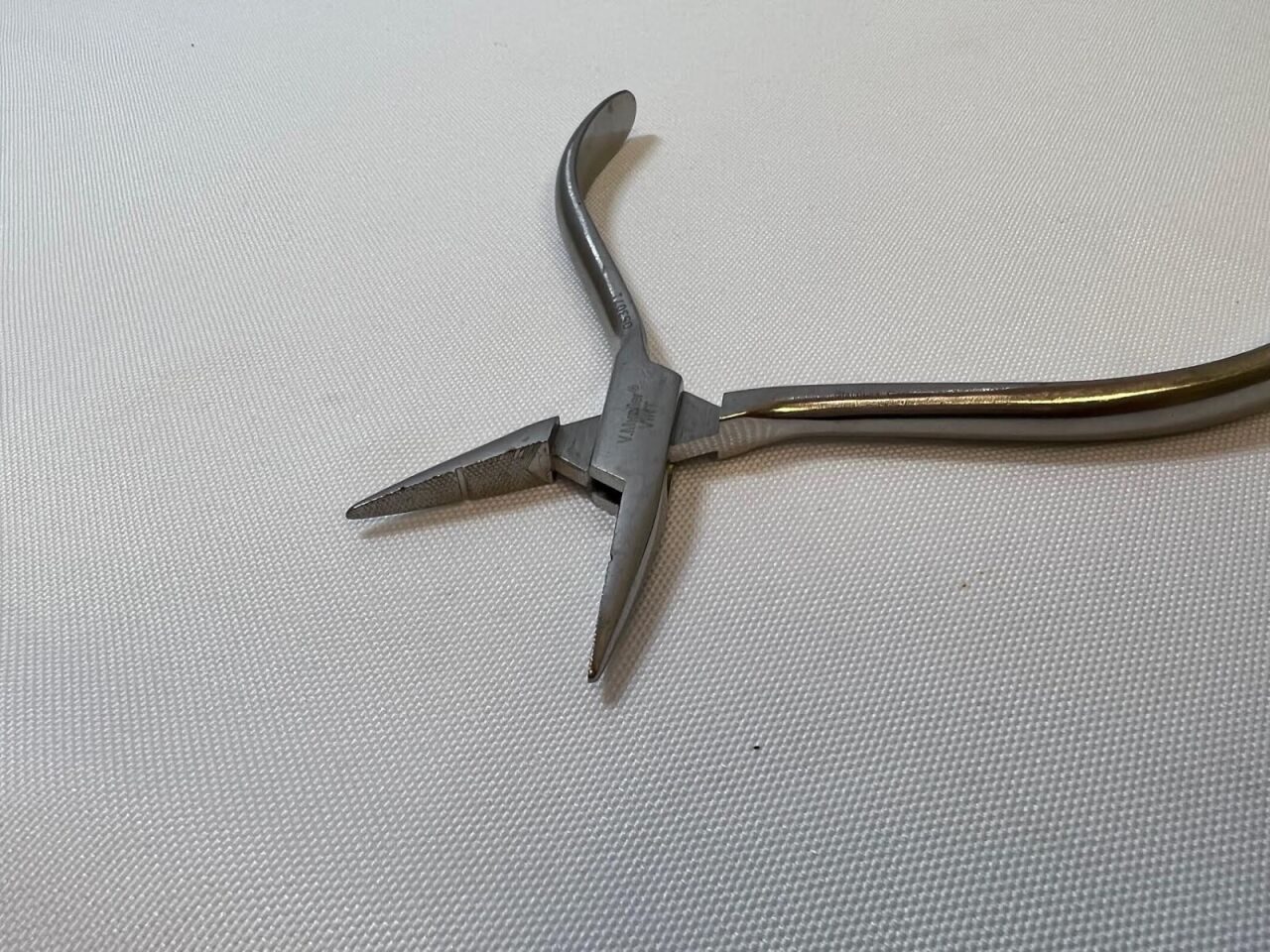 V. MUELLER OS3071 1mm Tip 5 1/2" Needle Nose Pliers — photo 4