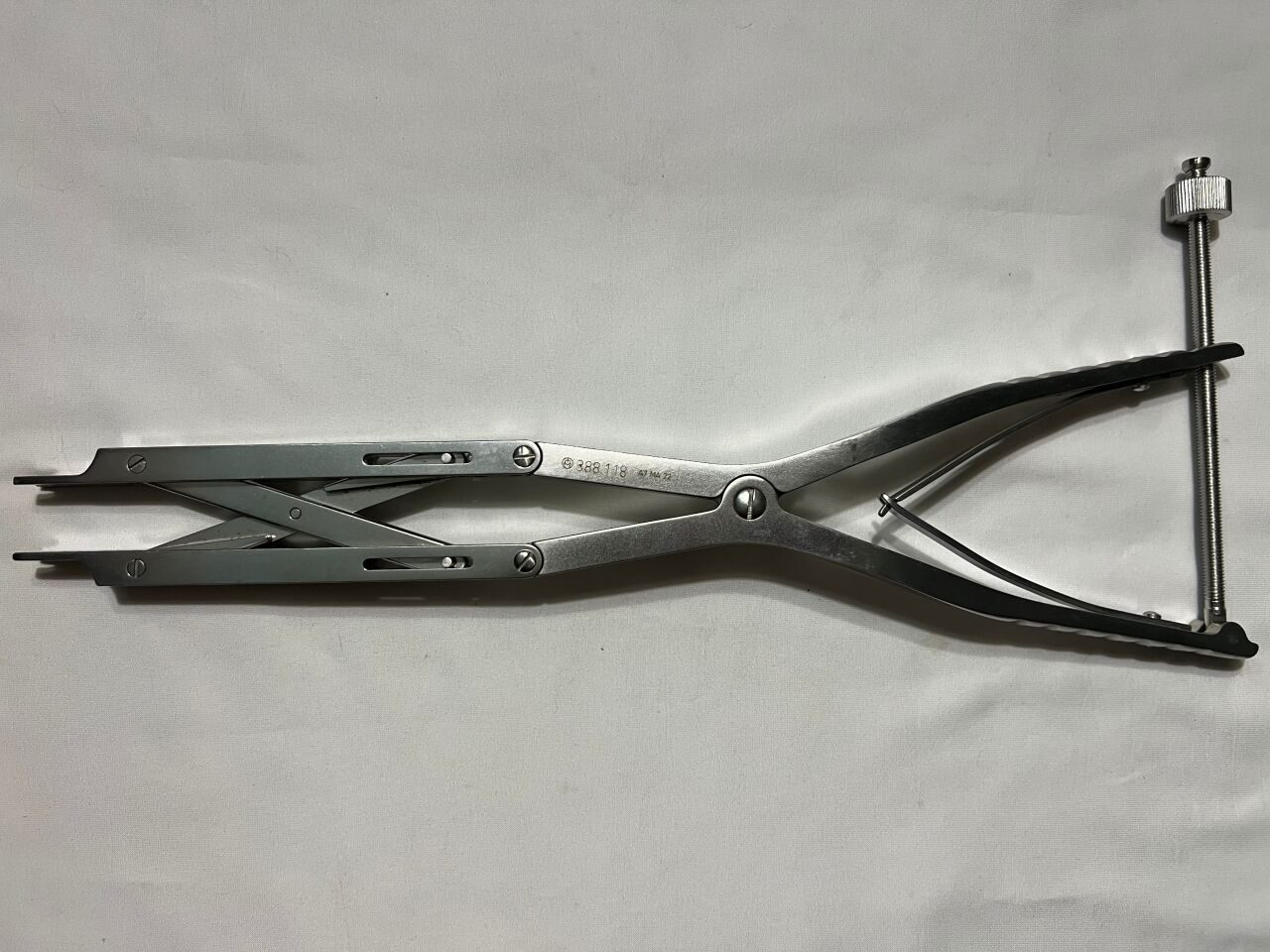 SYNTHES 388.118 Parallel Distraction Forceps — photo 1
