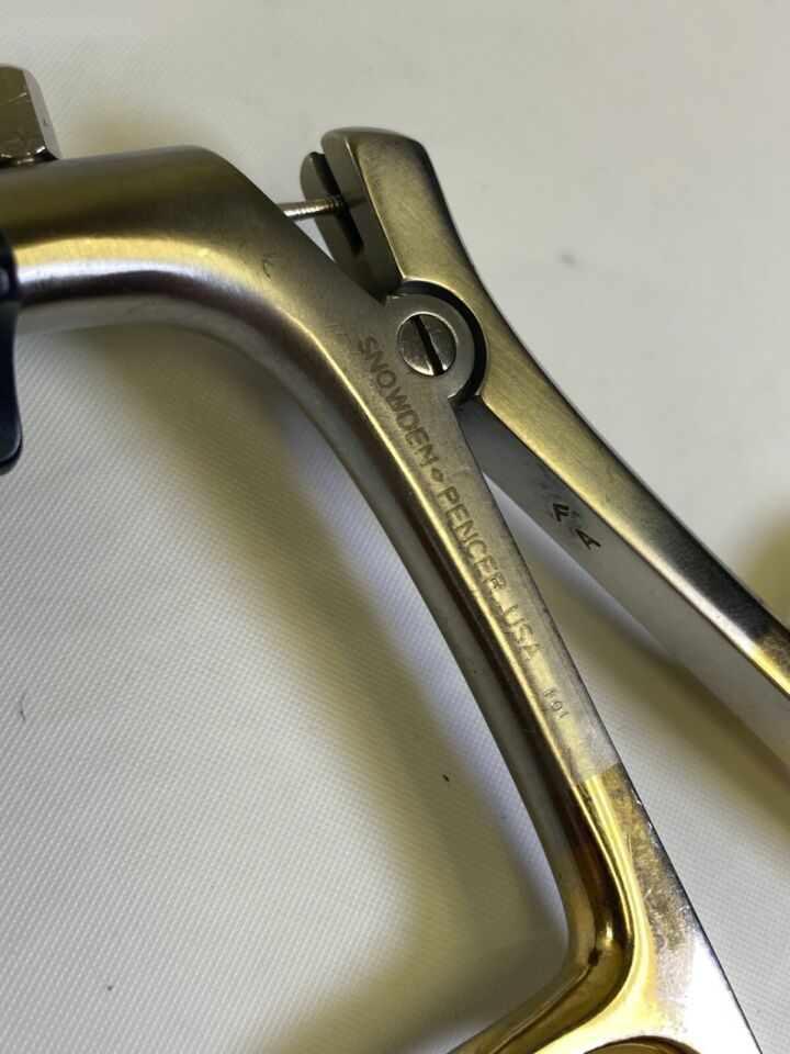 SNOWDEN-PENCER 90-3004 Diamond Jaw 5mm x 32cm Blunt Nose Laparoscopic Grasper — photo 2