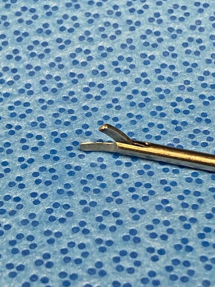 MEDTRONIC 955-568 Micro Endoscopic Discectomy System Up Curved Blade Right Side — photo 6