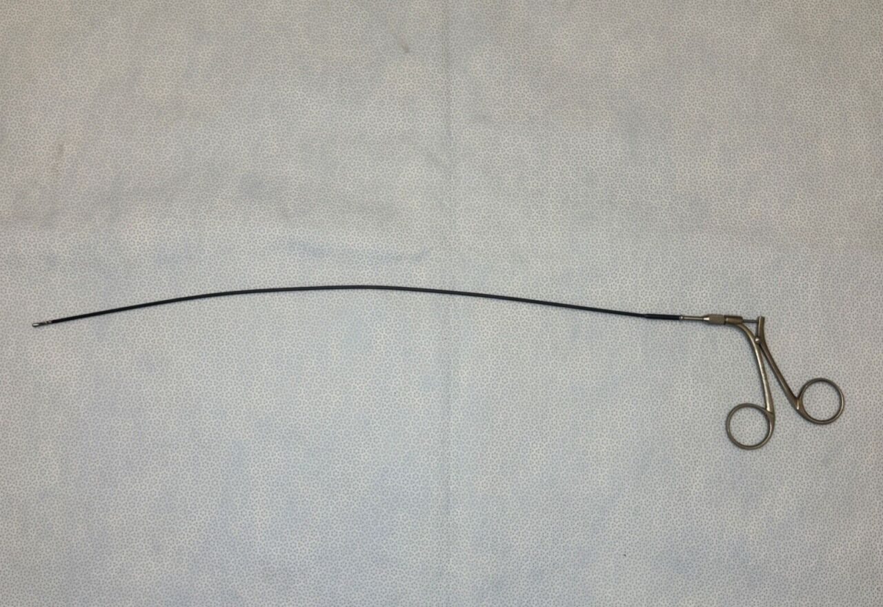 RICHARD WOLF 828.17 Flexible Foreign Body Forceps 7 Fr. — photo 1