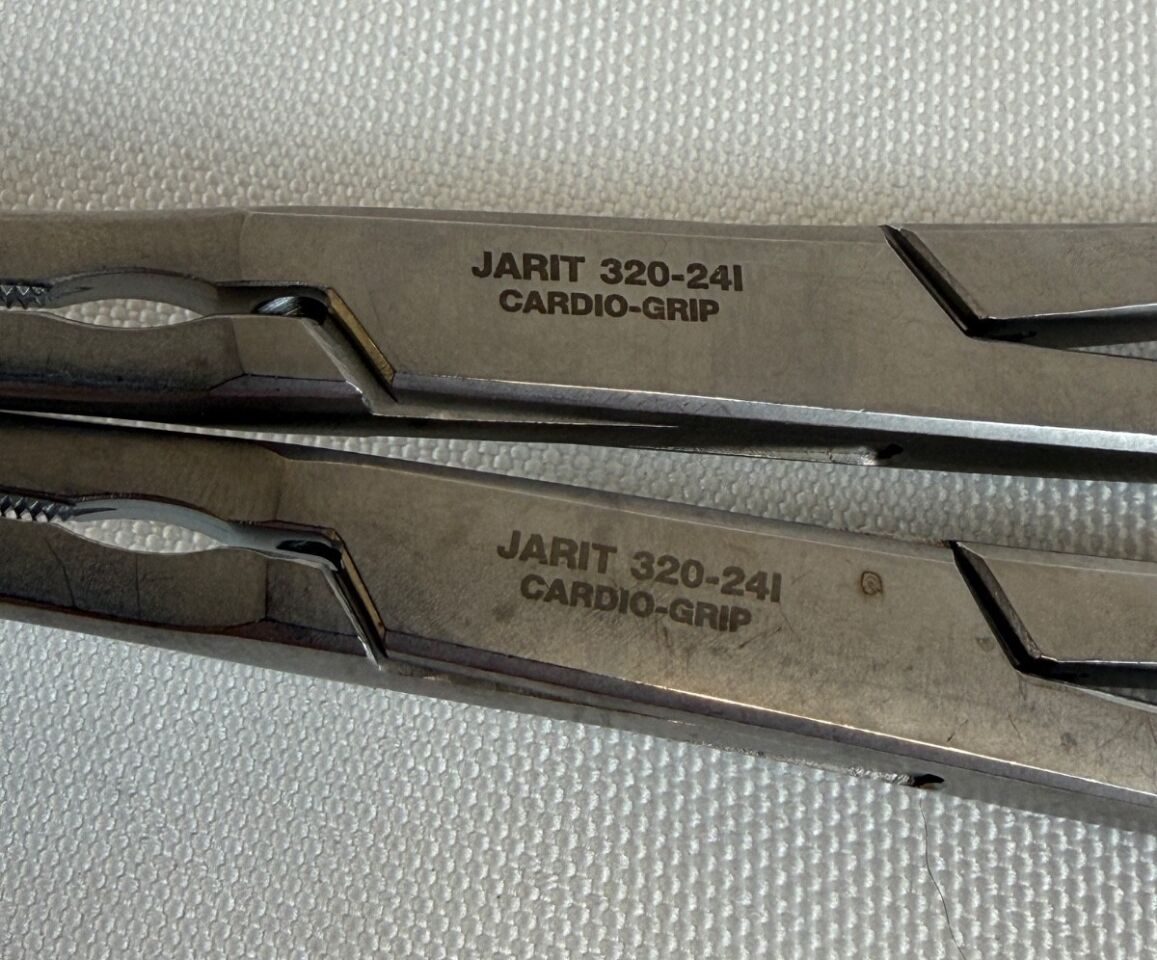 JARIT 320-241 Glover Coarctation Clamp Angled Shanks Straight Jaws 10" — photo 3