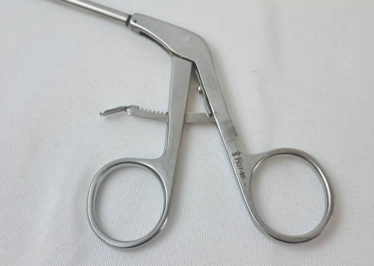 R. WOLF 8383.08 Laparoscopic 5mm Alligator Grasping Forceps — photo 3