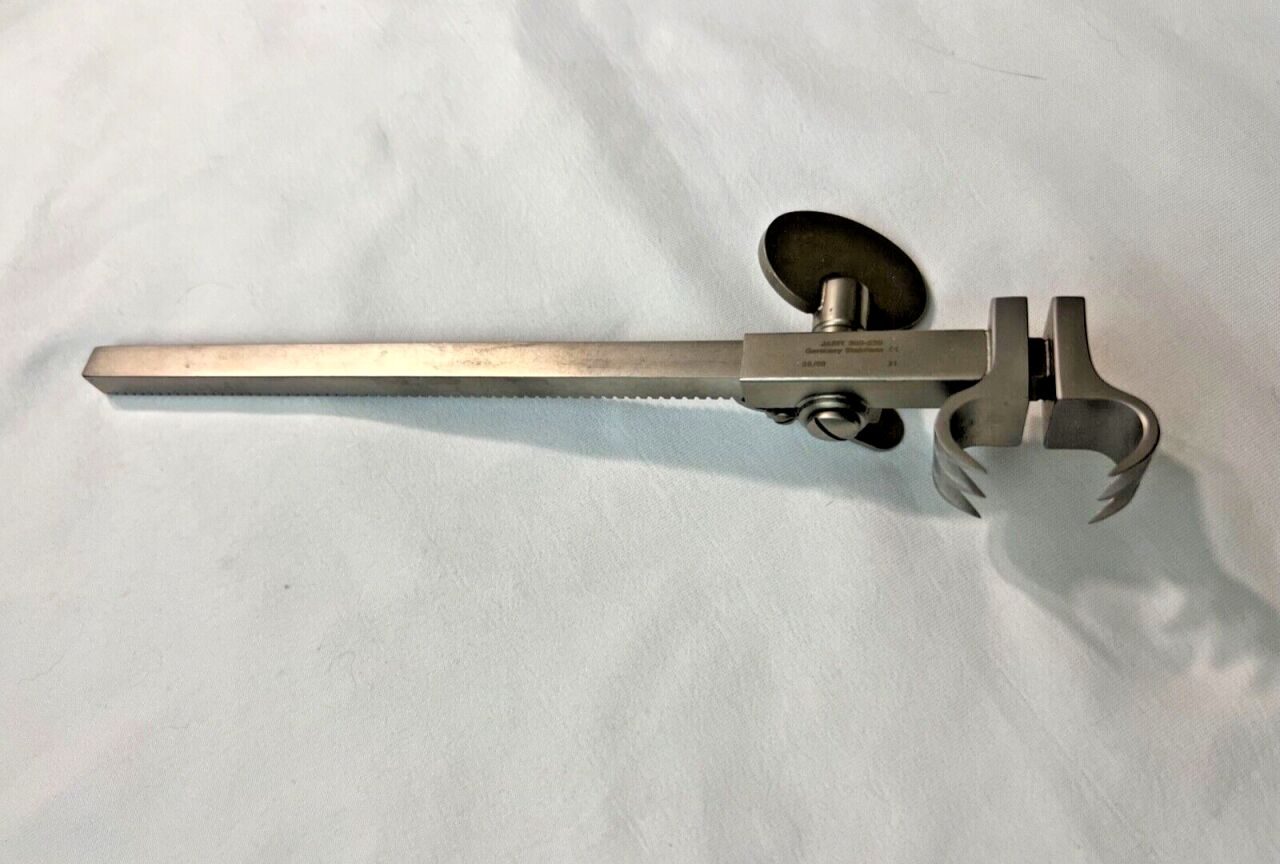 INTEGRA 300-230 Bailey Adult Rib Contractor 3-Prong Blades 7-3/4in