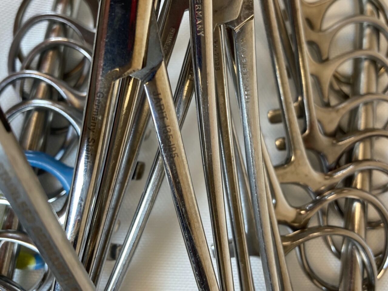 CODMAN Set of 14 Babcock Tissue Forceps w/ Stringer 6"-10" German Stainless — photo 5