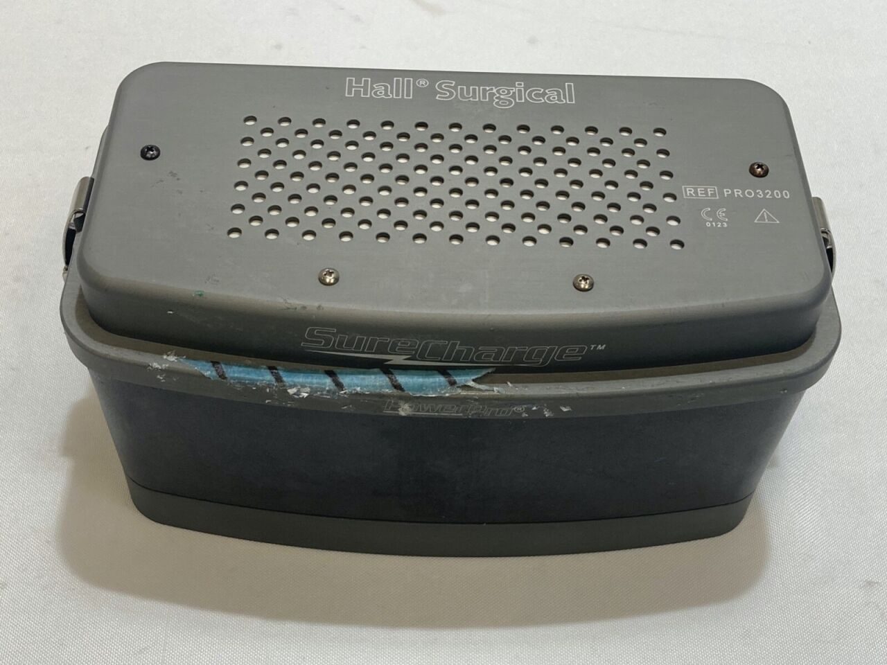 HALL PRO3200 Battery Charger — photo 8