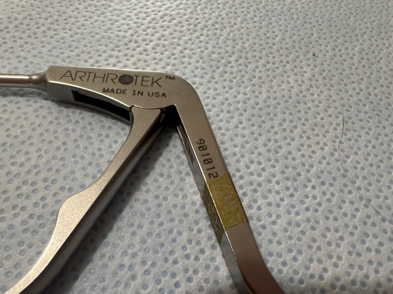 ARTHROTEK 901012 2.75mm Straight Standard Arthroscopic Ellipticut Punch — photo 5