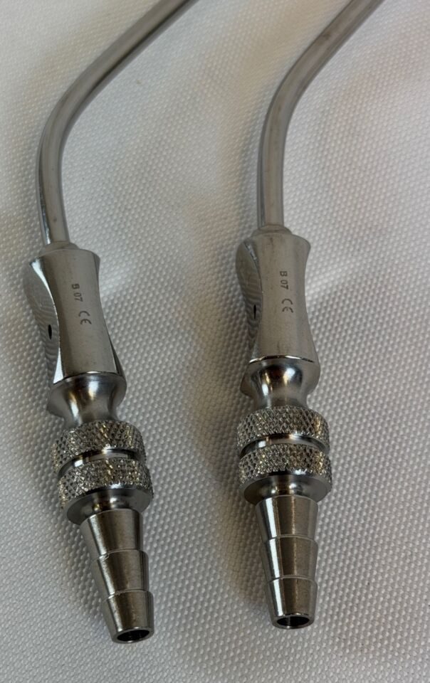 W. LORENZ 14-6532 Pair of 12Fr x 17cm Frazier Suction Cannula w/ Thumb Hole — photo 4