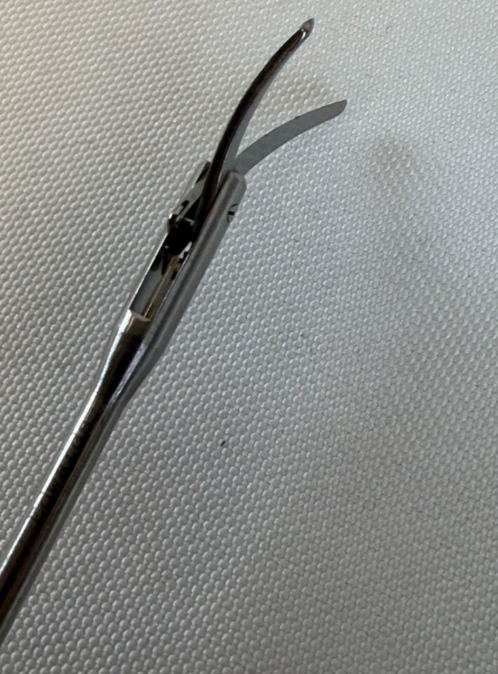 EDWARDS ERGN10330 Minimally Invasive CV Forcep Set — photo 3