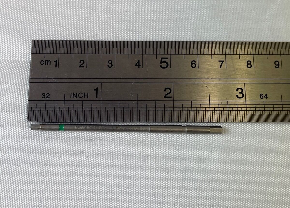 BIOMET 15-1194 1.5mm Cruciform Short Screwdriver Blade High Torque XLOCK System — photo 9