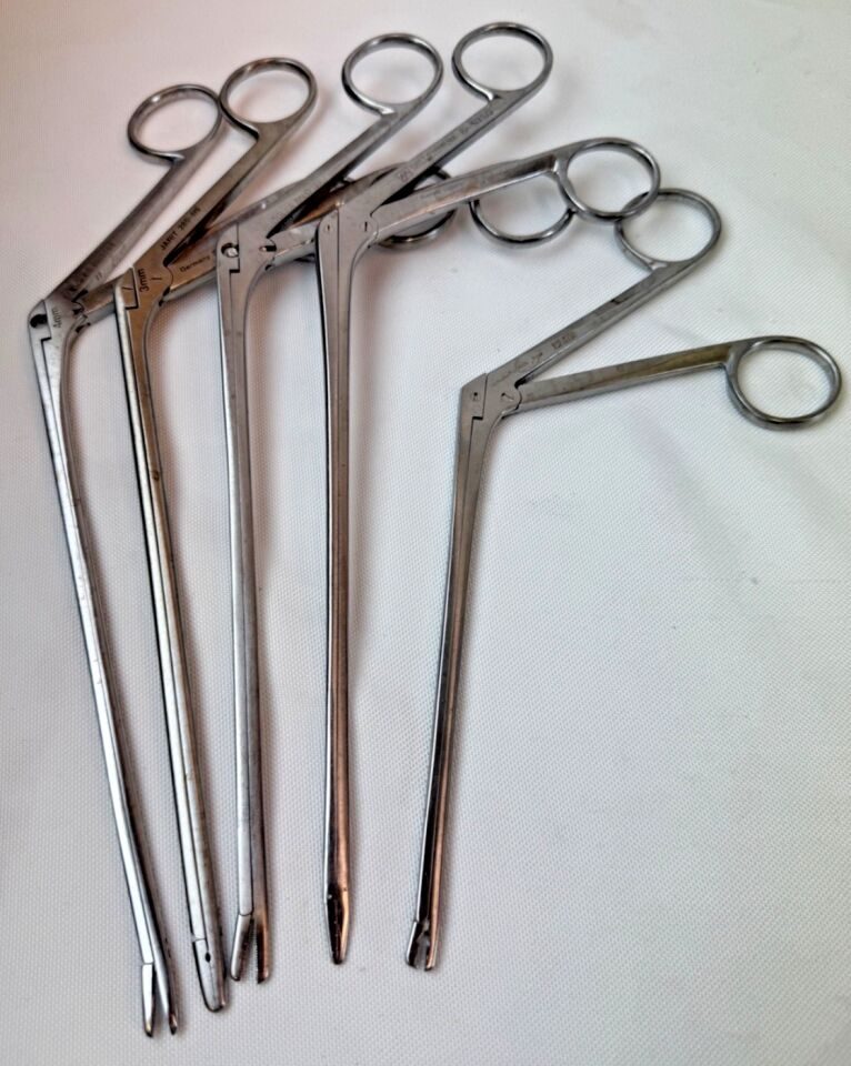 VARIOUS  V. Mueller Jarit Millennium Boss Lumbar Instrument Tray 74 pcs — photo 7