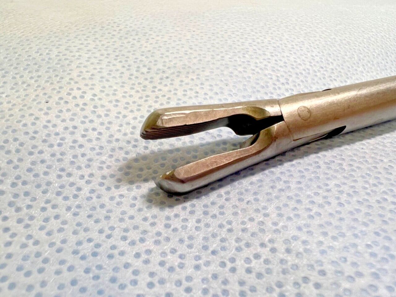 WECK TELEFLEX 544130 s 10mm Hem-O-Lock XL Endo10 Ligating Clip Applier — photo 6