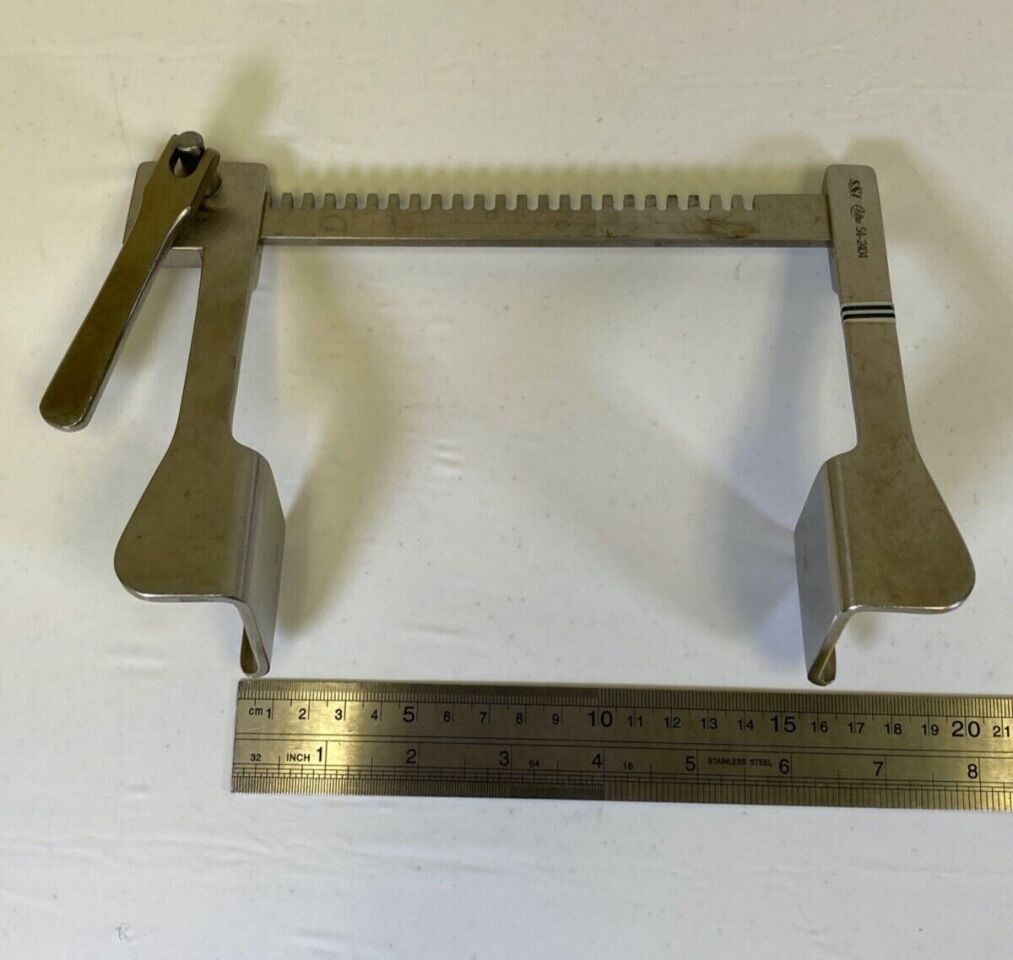 SSI ULTRA 54-2404 Reinhoff-Finochietto Rib Spreader 29mm x 32mm Blades 165mm — photo 6