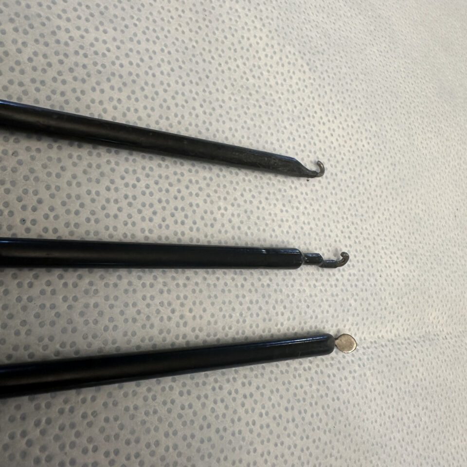 L Hook J Hook Spatula Set of 3 Monopolar Electrodes w/ Cable — photo 4