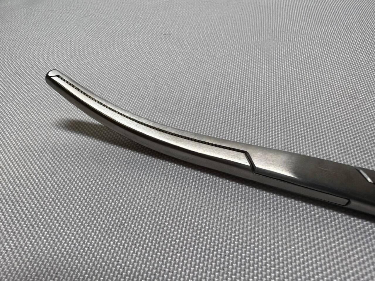 SYMMETRY 16-1320 Rochester Ochsner Forceps 1 X 2 Teeth, 8" Length — photo 3