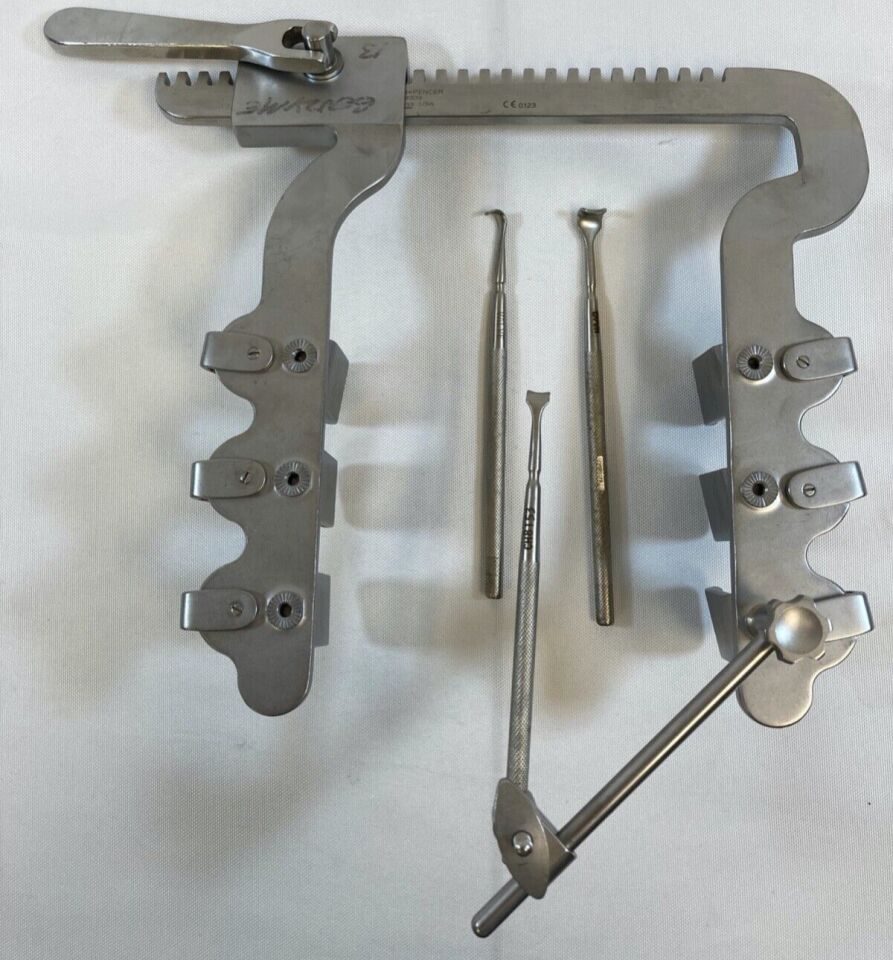 SNOWDEN-PENCER 89-9307 7 Cardiovascular Al Self Retaining Retractor w/ Extras — photo 1