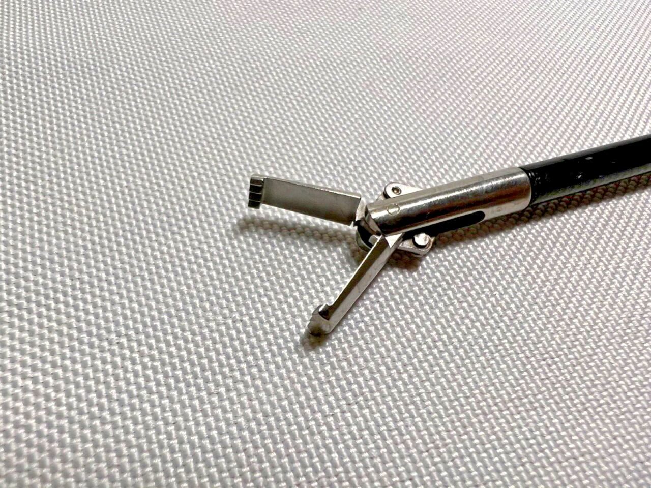 SOLOS ENDOSCOPY GI-1006 Kocher 5mm Grasping Forceps — photo 3