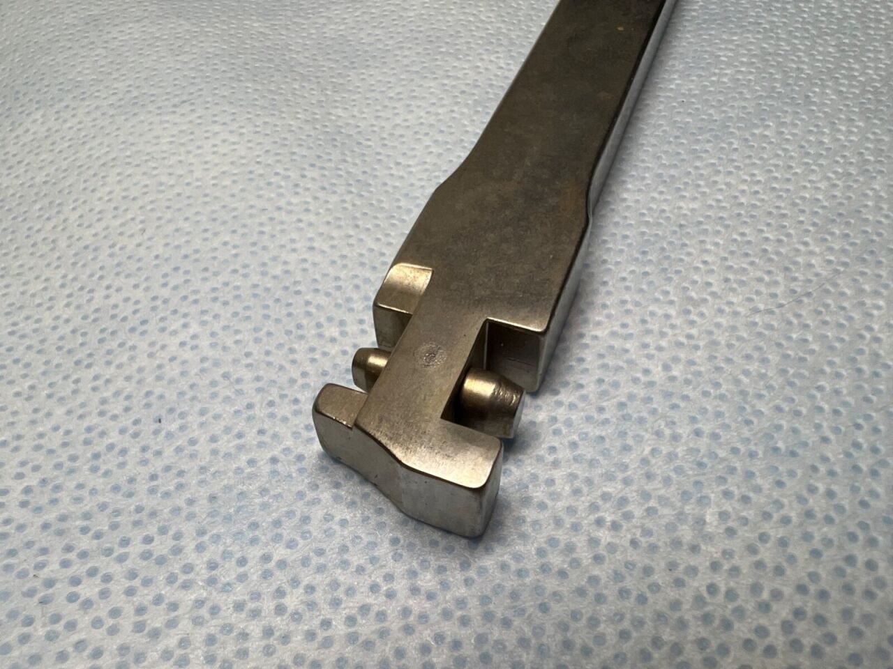 SYNTHES 329.08 Orthopedic Bending Iron — photo 3