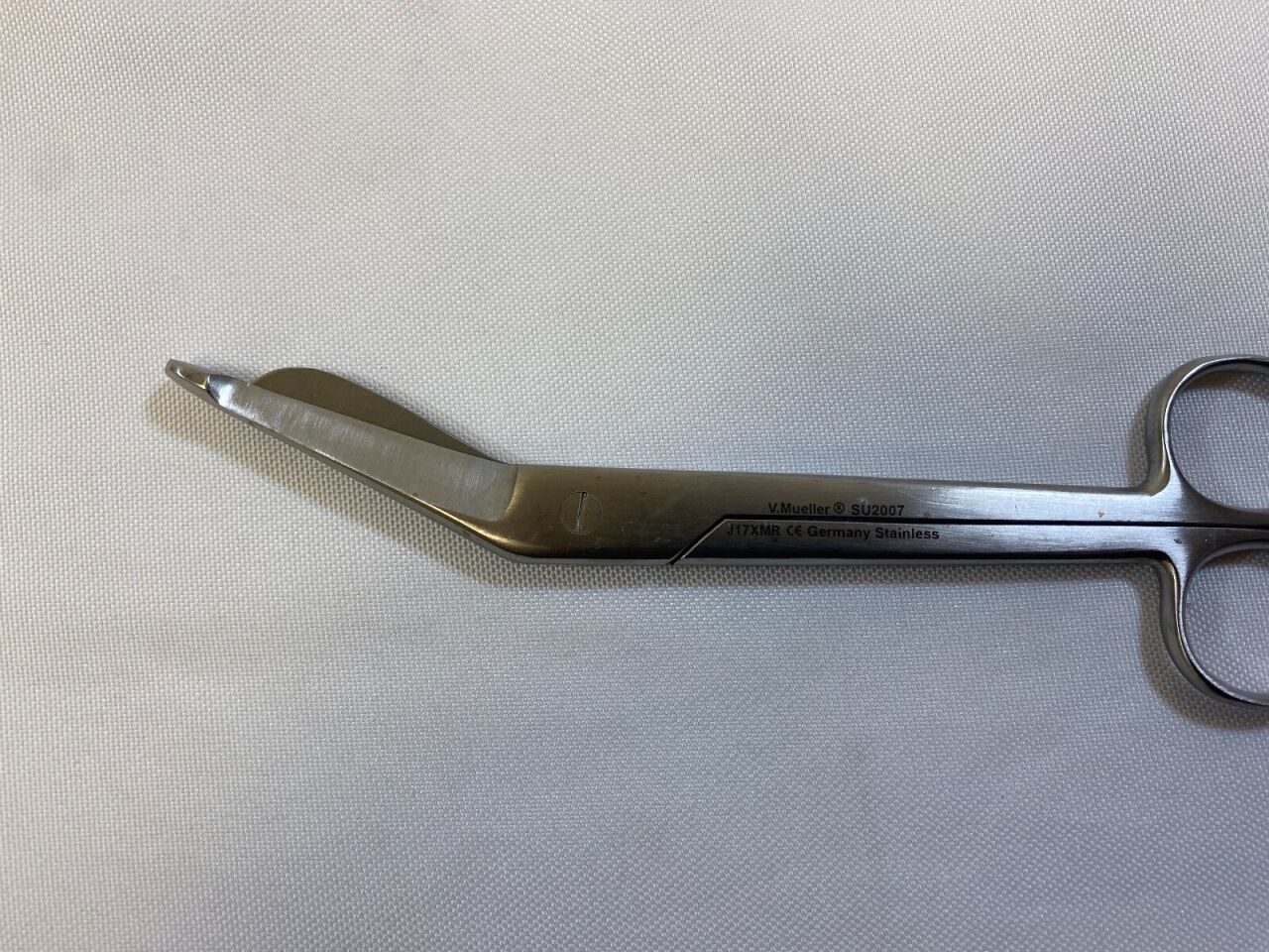 V. MUELLER SU2007 Angled Lister Bandage Scissors — photo 4