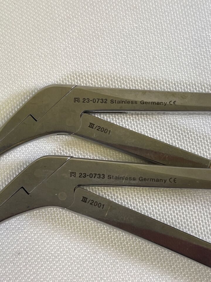 RICHARDS OLYMPUS 23-0732 & 23-0733 Weil Blakesley Forceps L&R 30deg Tip 2.5X5.5mm — photo 3