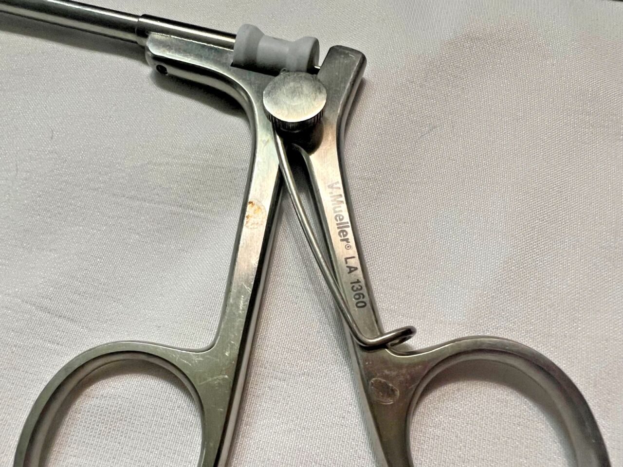 V. MUELLER LA 1360 Laparoscopic Spring Handle Grasping Forceps — photo 5