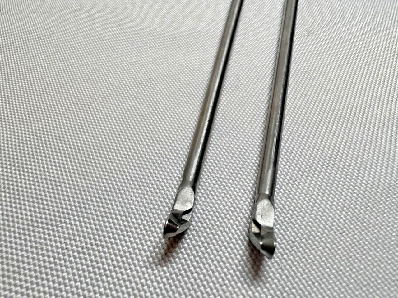ARTHROTEK 902273 & 902373 3.4mm Angulated 45deg Curved Punches Left & Right Set of 2 — photo 6