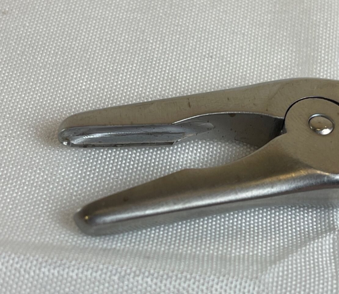 KMEDIC KM47-487 Leksell Rongeur 5mm x 16mm D/A Jaw Curved 15deg 25cm Orthopedics — photo 4