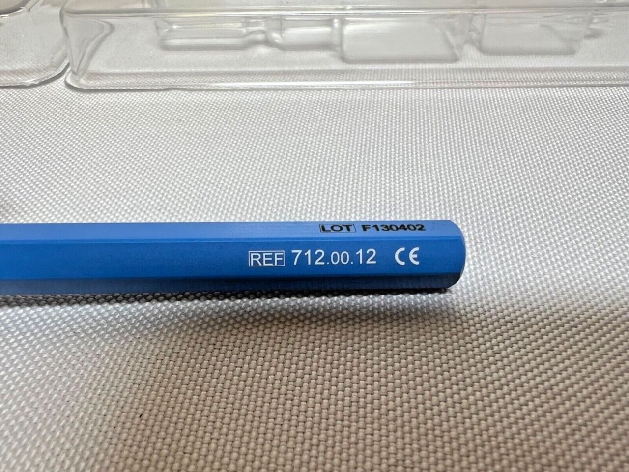 ALCON 712.00.12 Grieshaber Handle w/ 712.41.00 Conformal 20 Gauge Forceps — photo 3