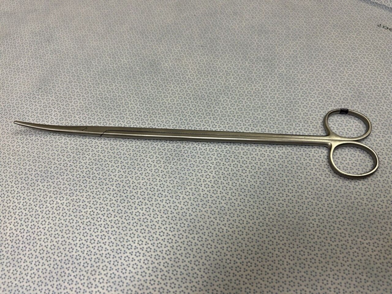 Metzenbaum Scissors Curved Tip 11 1/2" — photo 1