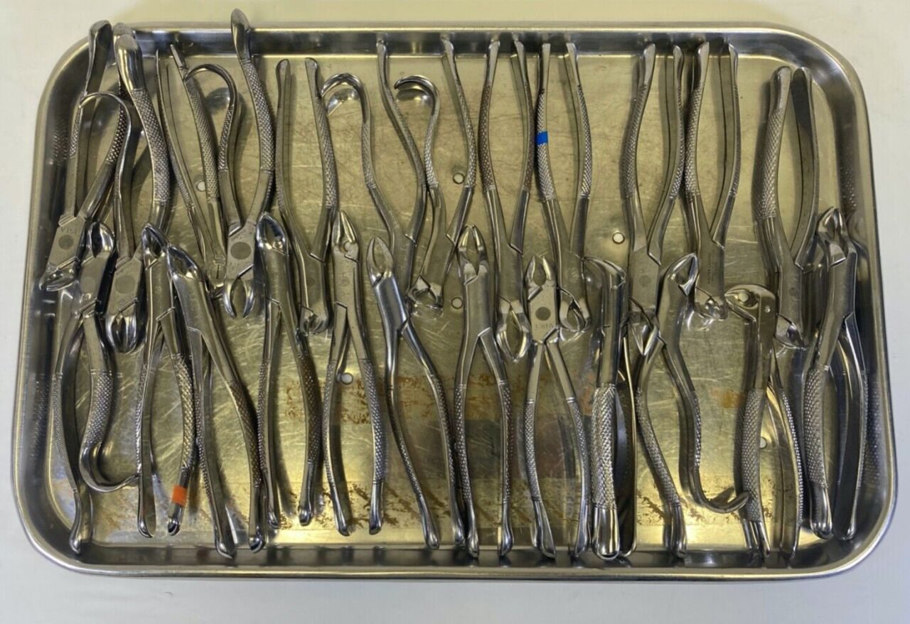 VARIOUS  Clev-Dent Premier Dental Extraction Forcep Set w/ Perforated Pan