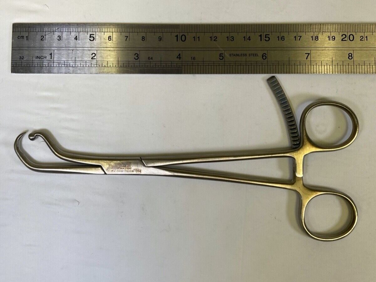BIOMET MICROFIXATION SP-2972 Mandible Fracture Modified Holding Forcep — photo 8