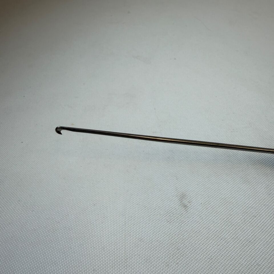 SMITH & NEPHEW 10161 5mm Surgical Arthroscopic Hook Knife — photo 5