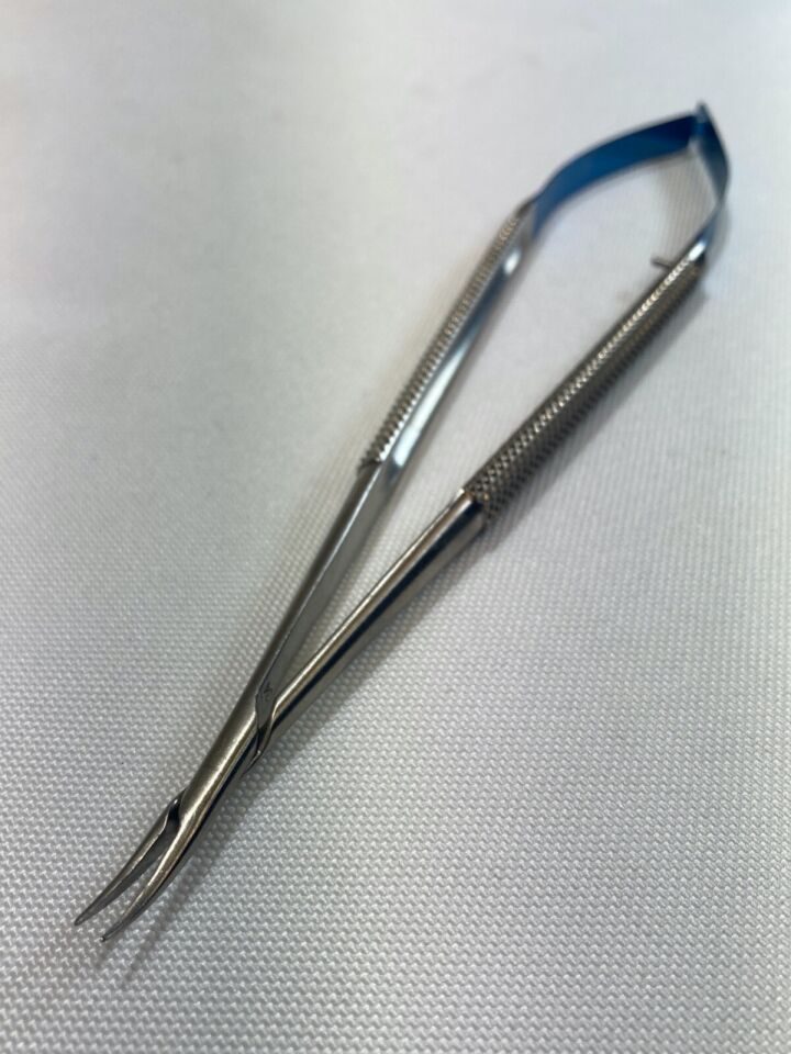 BIOVER MI8013 Titanium Micro Needle Holder 0.4mm Curved Tip 180mm — photo 7