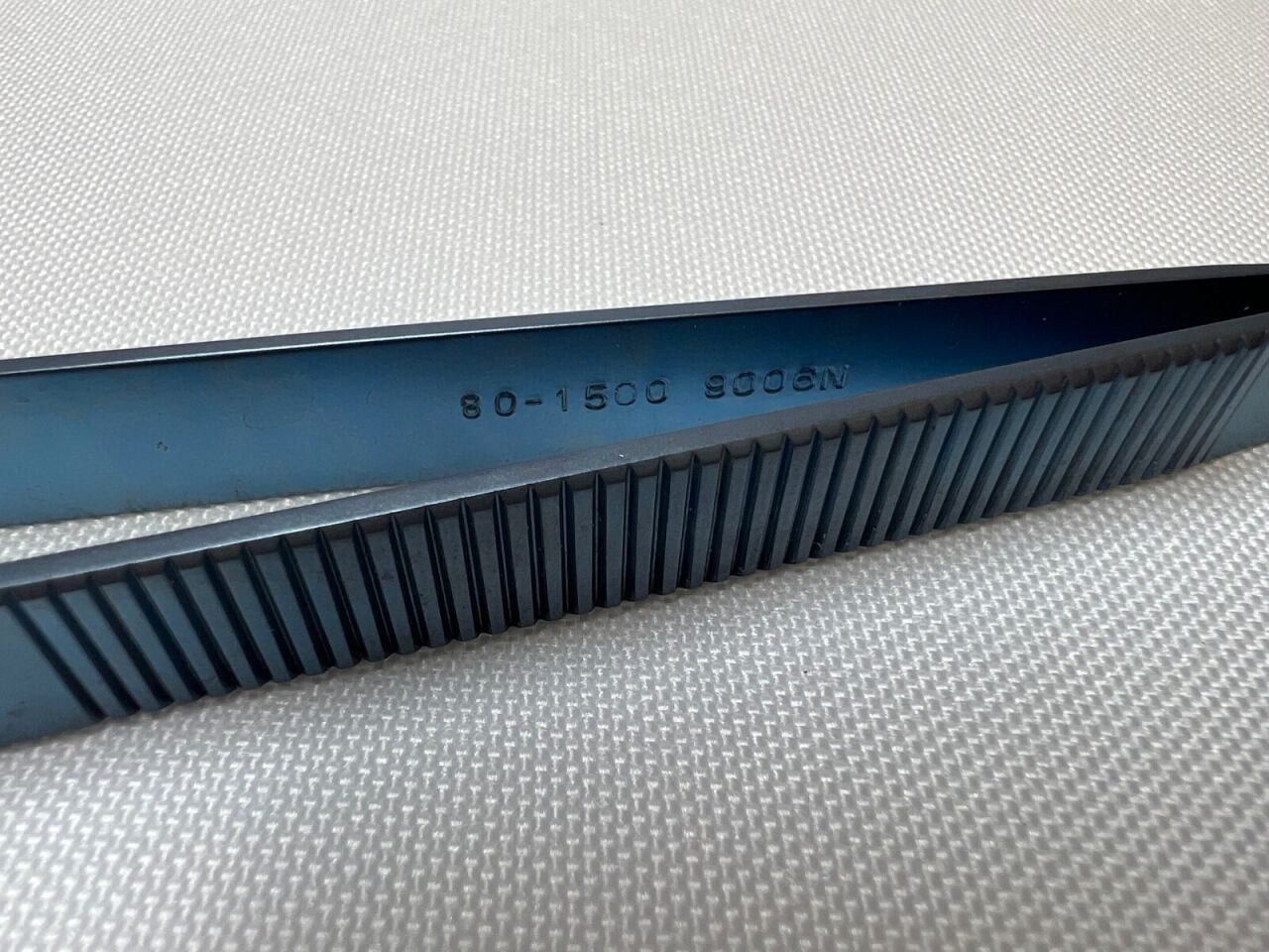 CODMAN 80-1500 Malis Titanium Straight Blunt Tip Forceps — photo 3